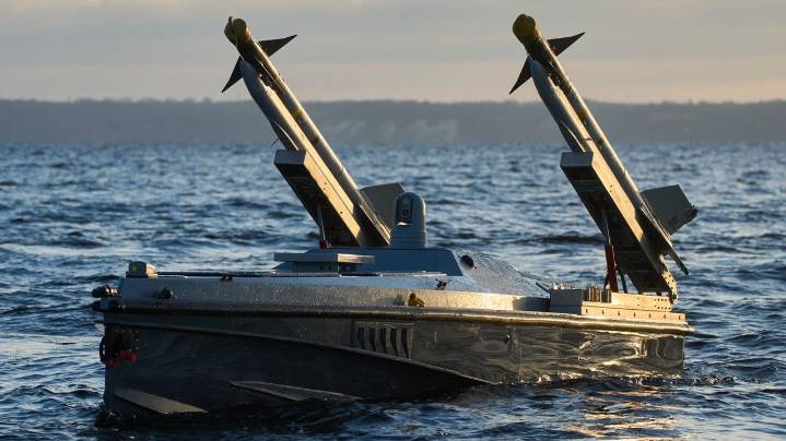 As sea drones force Russia to retreat, Ukraine examines ways to launch more complex attacks