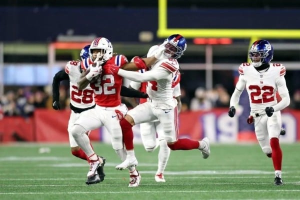 Lucen Pats intratables ante Giants y ligan décima victoria