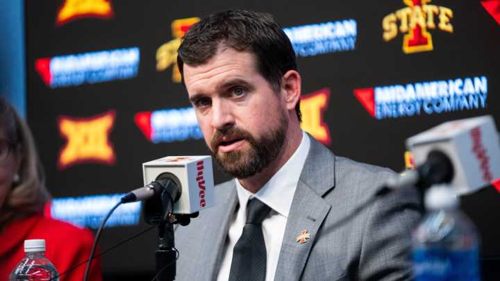 Vision, focus are crucial for Iowa State football coach Jimmy Rogers