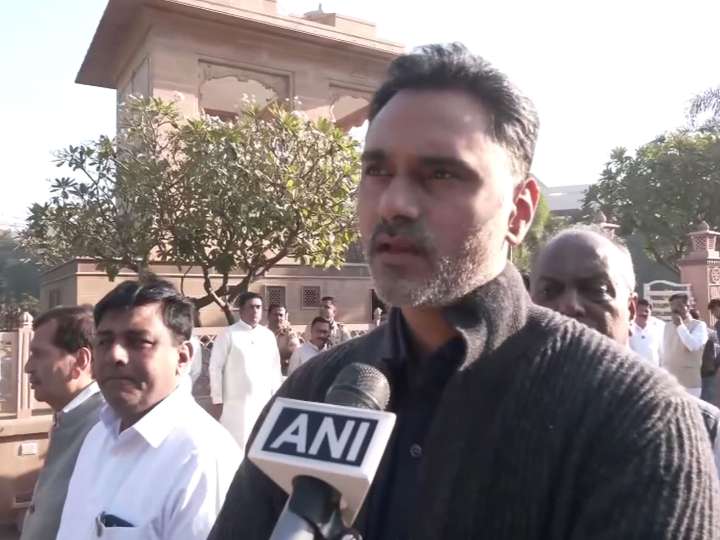 Shiv Sena, RSS have same ideology: Yogesh Kadam