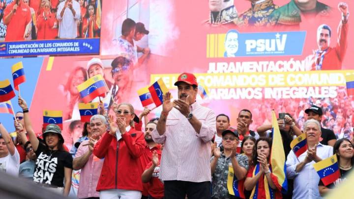Maduro firmó decreto de protocolo unificado para exportaciones no petroleras