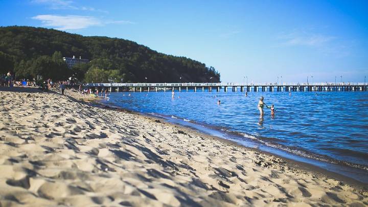 New Year's Eve 2025: Best Beach Destinations Around The World To Bring In 2026