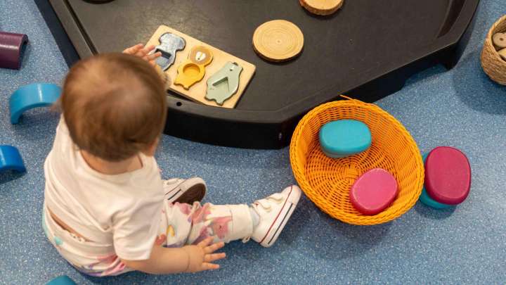 Un grup de trabajo abordará la gratuidad de las escuelas infantiles en Cataluña