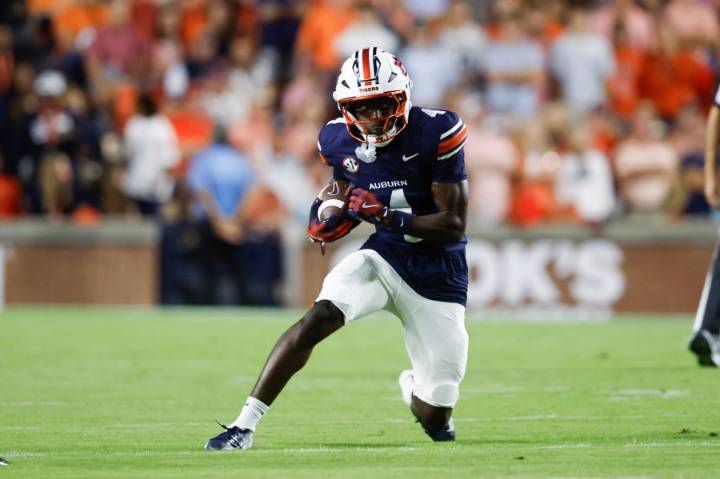 Auburn standout receiver reportedly entering transfer portal