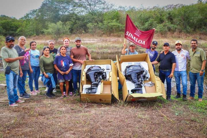 Pescadores de la Presa “Las Higueras” reciben apoyo para la adquisición de pangas y motores marinos