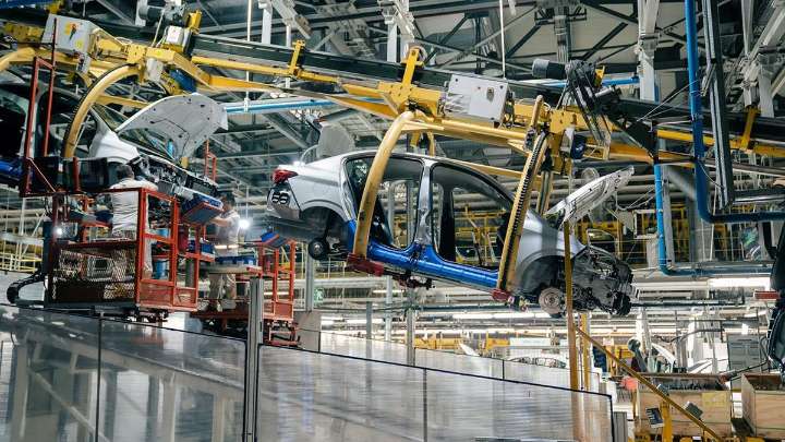 La producción automotriz sigue sin repuntar: cayó casi un 30% en noviembre