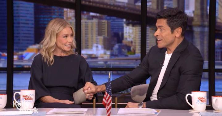 Mark Consuelos Holds Stressed Kelly Ripa's Hand as He Asks Her to Not Get Him Anything for Christmas: 'I Mean It'