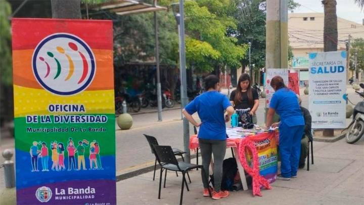 Con una actividad de concientización se brindó información de cómo prevenir el VIH/Sida