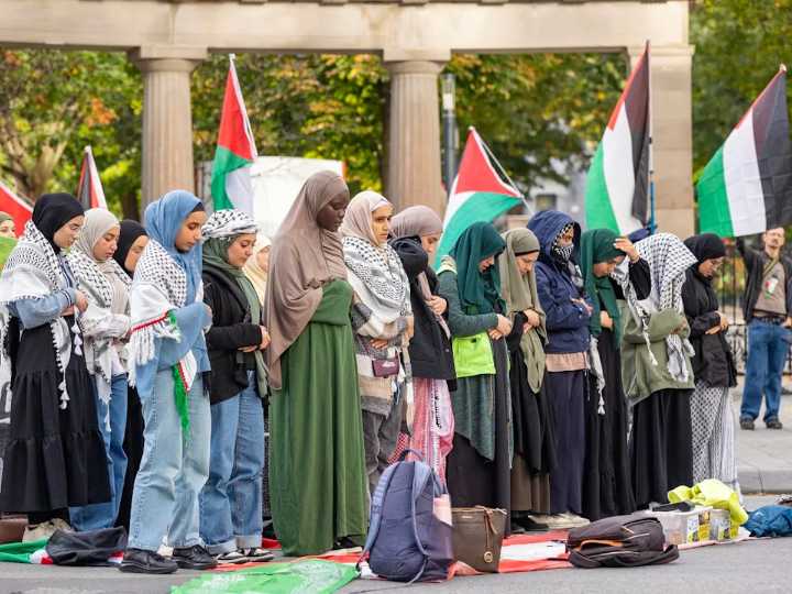 Raymond J. de Souza: Quebec's war on Islam an attack on the religious liberty of all