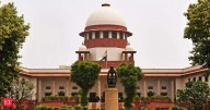 SC extends stay on Rahul Gandhi proceedings