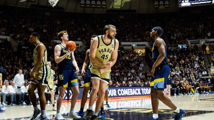Oscar Cluff ties a Purdue basketball legend's perfect record in win vs Marquette
