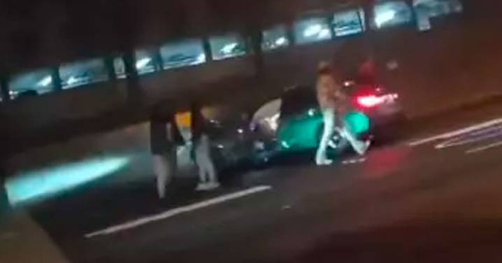 Reconocido streamer e influencer sufre accidente automovilístico en plena transmisión EN VIVO
