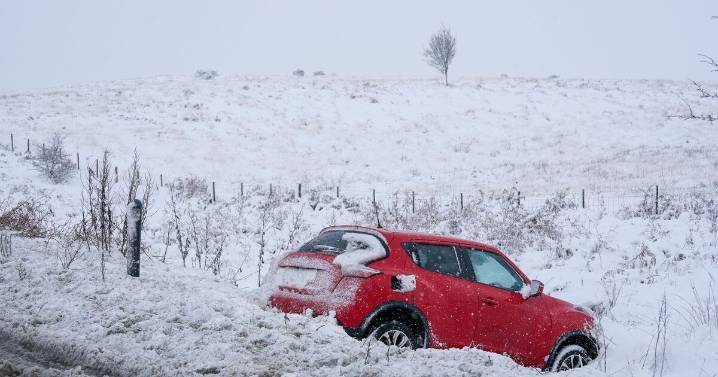 Snow forecast as 9-inches and -7C freeze to hit UK before Christmas 