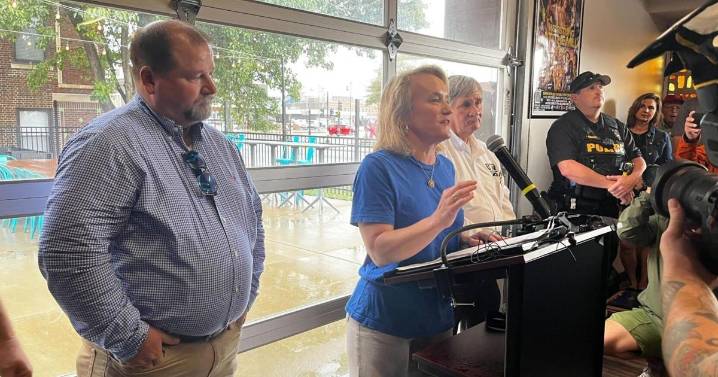 Nikki Budzinski partners with GOP colleagues on farm bill