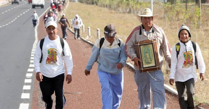 Atropellan a peregrinos en Hidalgo, Nuevo León; reportan al menos 8 heridos