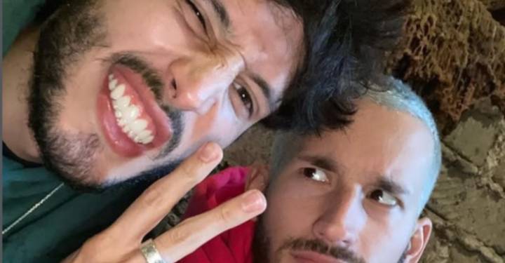 Ricky Montaner revela que tuvo un breve romance con Sebastián Yatra: "Él quedó un poquitico enamorado"
