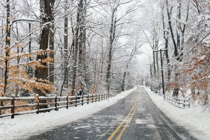 Road treatment underway as winter weather approaches KY