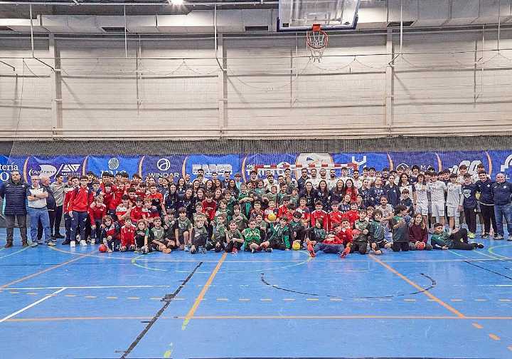 El balonmano avilesino mira al futuro