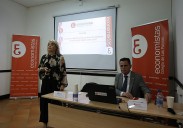 La población canaria envejecida se dispara sin planificación ni recursos para atenderla: no hay ni médicos ni plazas residenciales suficientes