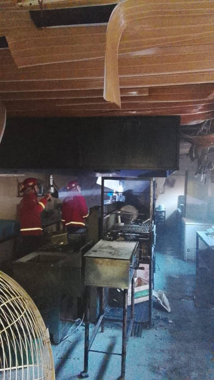 Principio de incendio en un local gastronómico de Oberá
