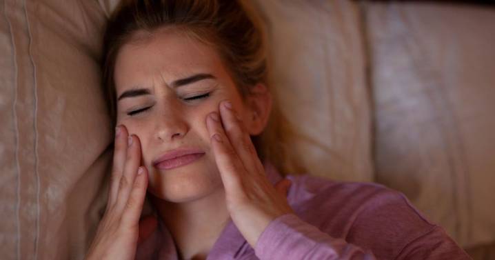 Bruxismo: cómo eliminar el hábito de apretar la mandíbula por estrés