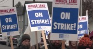 Moses Lake Education Association reaches tentative deal with district after week