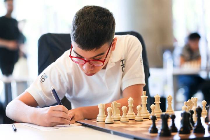 El Argentino de Ajedrez. Faustino Oro se recuperó de una derrota, y con un triunfo regresó al primer puesto