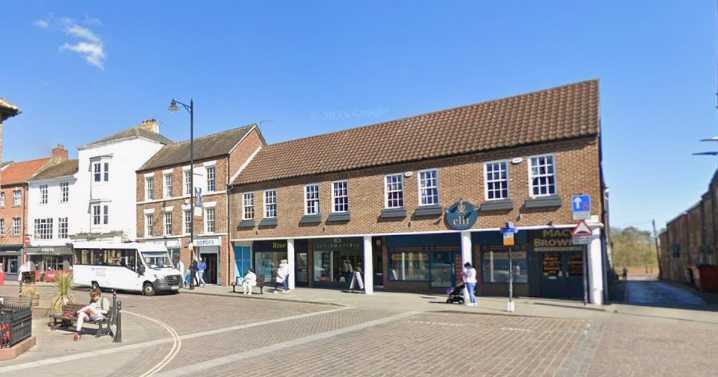 Man punched in head and knocked unconscious in attack near Macy Browns in Yarm