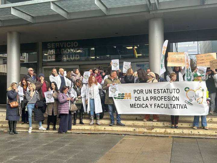 ¿Por qué se han puesto en huelga los médicos en Aragón? Las 6 claves que lo explican