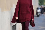 La capa de punto con cuello vuelto mas especial del invierno