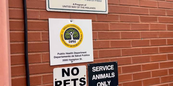 SC health officials clarify COVID and flu vaccine eligibility amid virus season