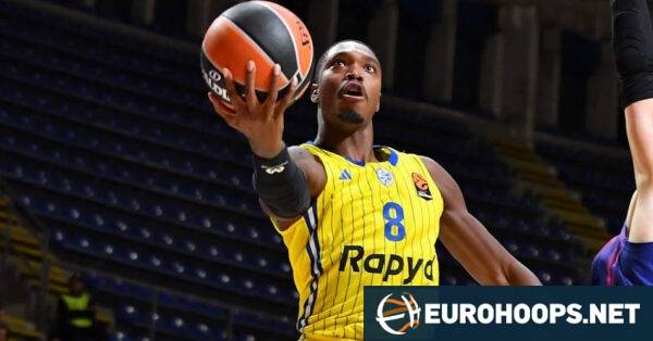 Maccabi celebrated on their return to Tel Aviv after more than two years