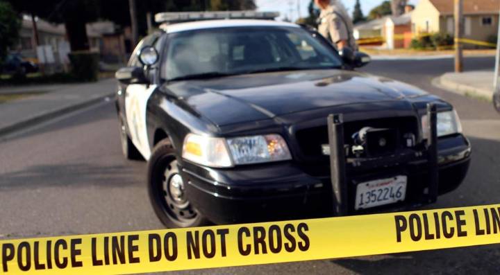 San Mateo: CHP officer fires shot during Highway 1 chase of reckless driver