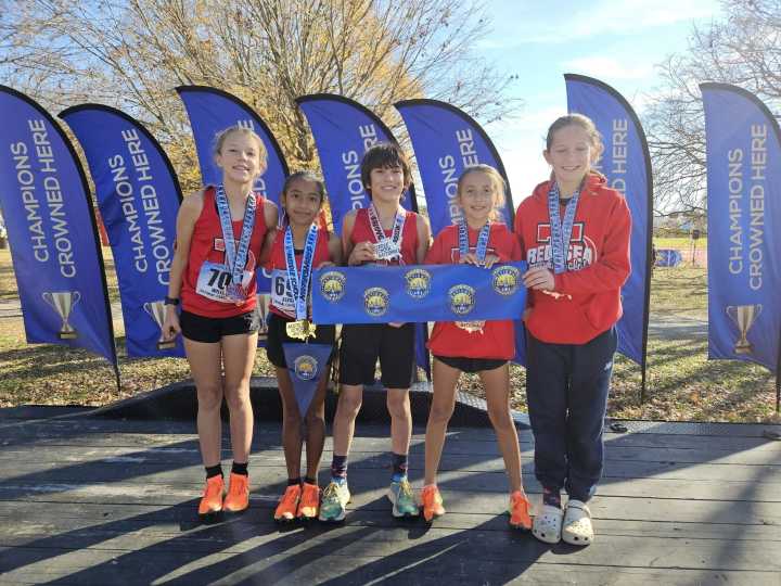 Tavares Middle School Runners Earn National Honors
