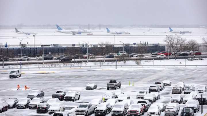 Tormenta 'bomba ciclónica' pone en alerta a 70 millones de personas en Estados Unidos por frío extremo, fuertes nevadas y lluvias