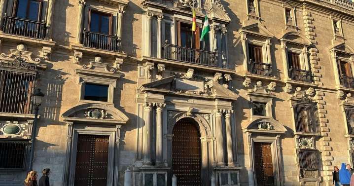 Rebajan la pena a la mujer que atropelló en Jerez a su expareja por estar con otra al no existir ya parentesco