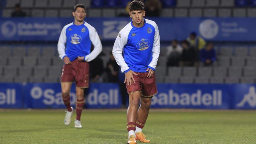 Samu, el juvenil tranquilo que «no engaña» a nadie en el Deportivo