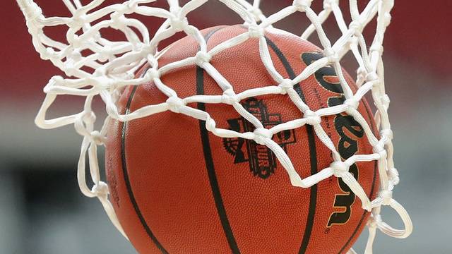 Upstate basketball coach arrested on trespassing charges