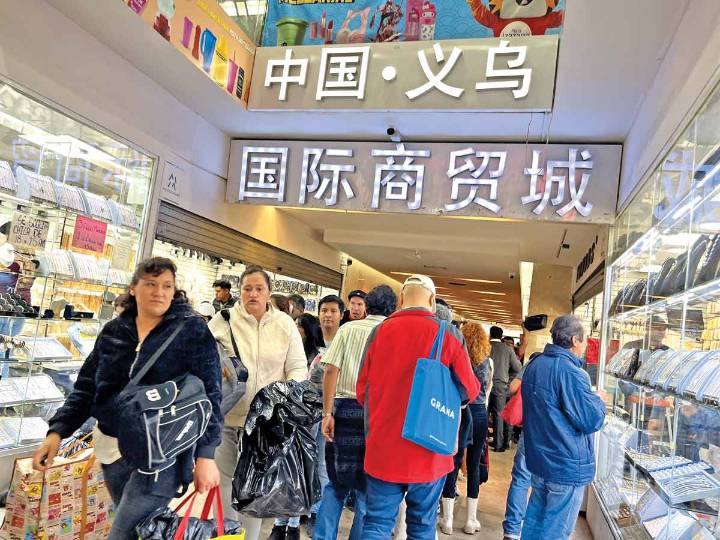 Senado concreta aranceles a productos de Asia; preocupa dependencia de insumos chinos