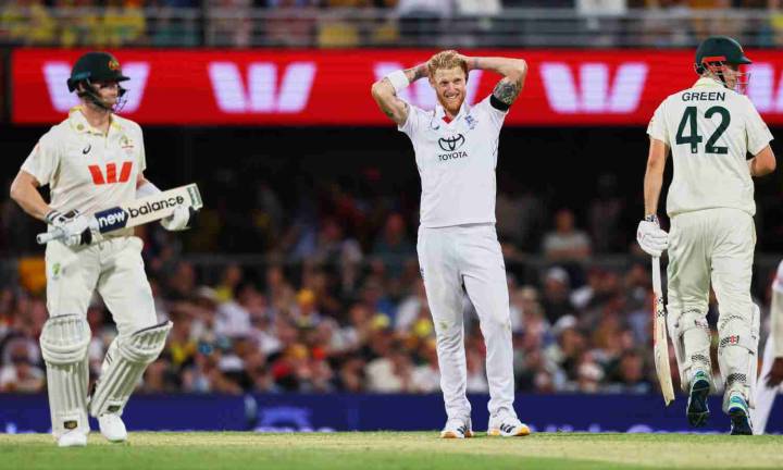 Second Ashes Test : Australia takes 44-run lead after England drops 5 catches