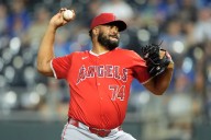 Detroit Tigers sign veteran closer to bolster bullpen