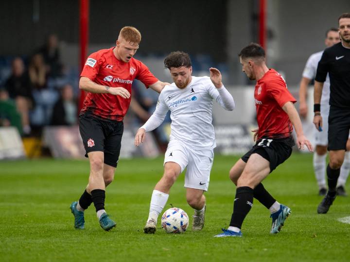 AFC Telford United strike late to take spoils at Leamington