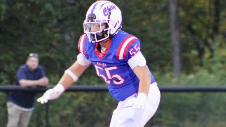 Nonnewaug Co-Op football team rallies around teammate battling leukemia – NBC Connecticut