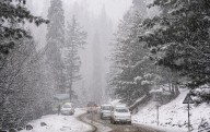 Fog Engulfs Valley; Snow Likely In Higher Reaches   