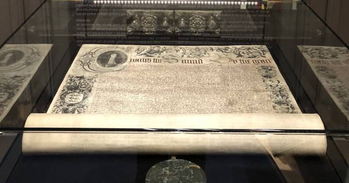 Hudson's Bay charter won by Thomson, Weston families