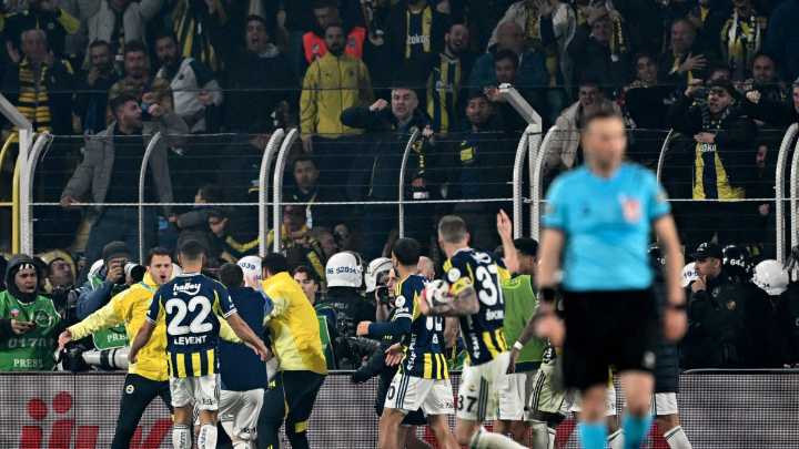 Compañeros de Jhon Durán y Dávinson Sánchez fueron capturados y enviados a prisión por el escándalo de apuestas deportivas ilegales en Turquía