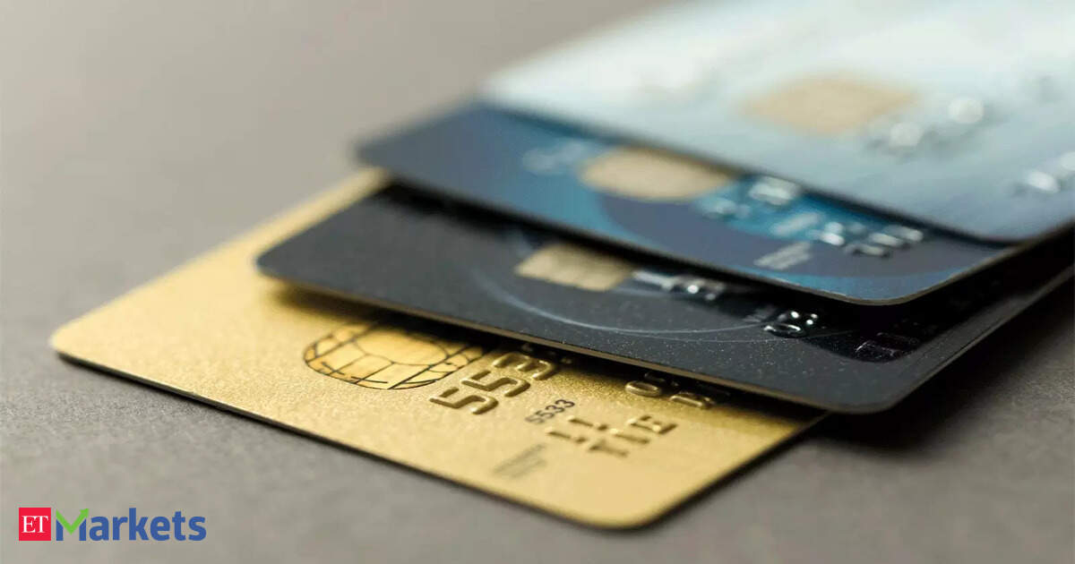 Despite the stress, big banks keep playing credit cards