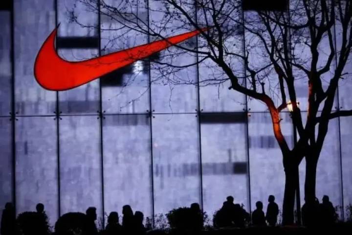 Nike and Superdry adverts banned in 'greenwashing' crackdown
