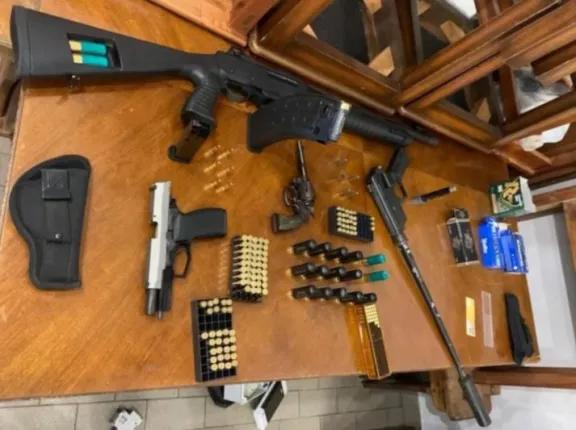 Una mujer estadounidense fue atacada a tiros por un argentino que conoció por Internet