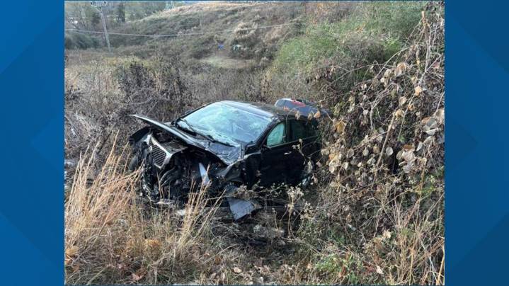 Four detained after car chase, crash in Chester County, SC